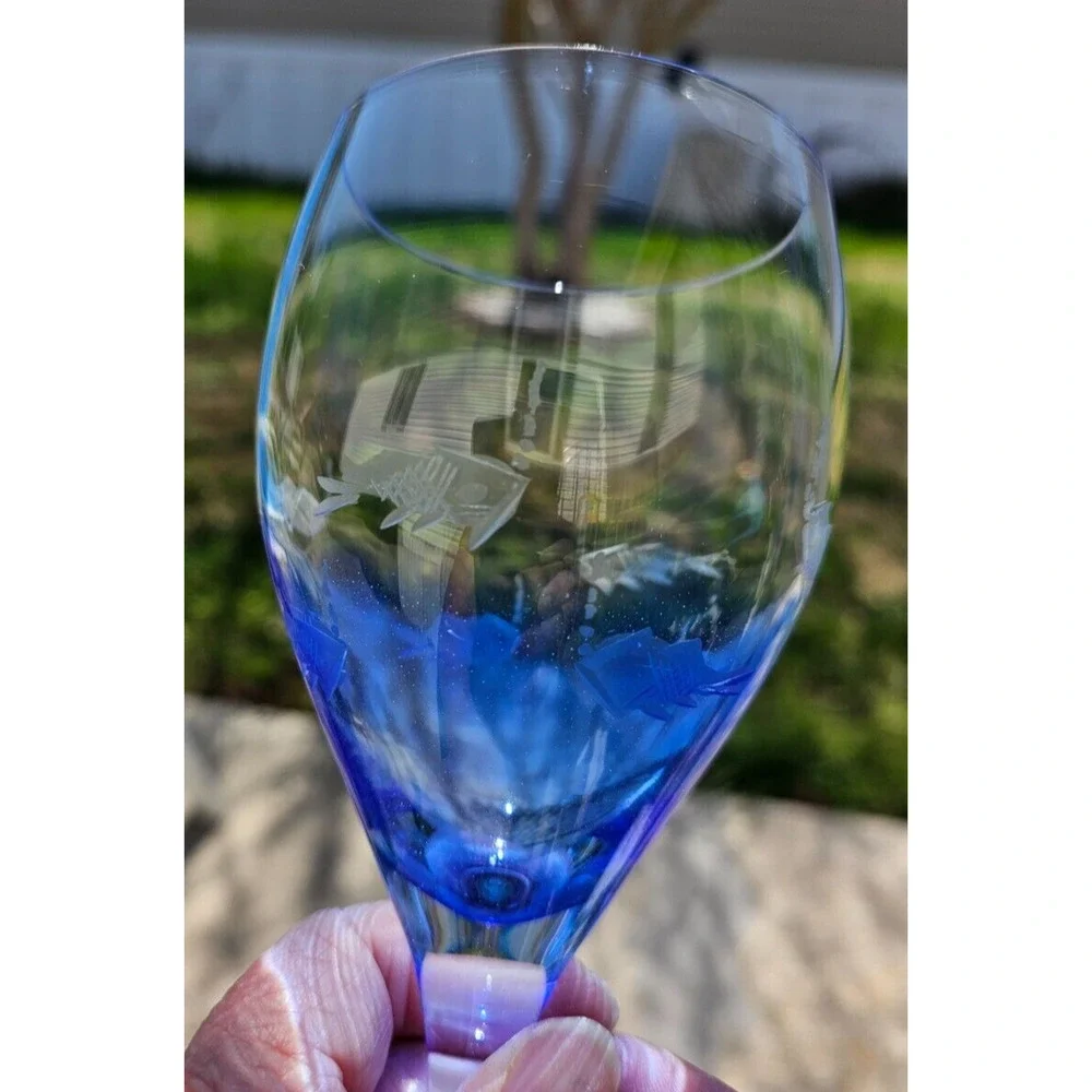 Set of 3 Wine Glasses Cobalt Blue Etched Nautical Theme Starfish Jellyfish 9.25